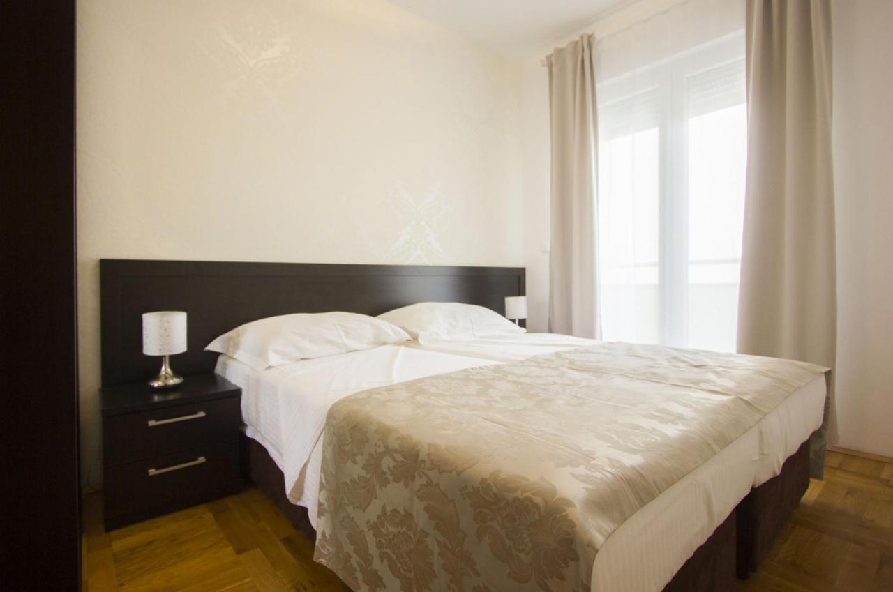 Apartments Paradise Трогір Екстер'єр фото