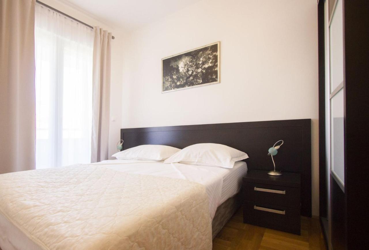 Apartments Paradise Трогір Екстер'єр фото