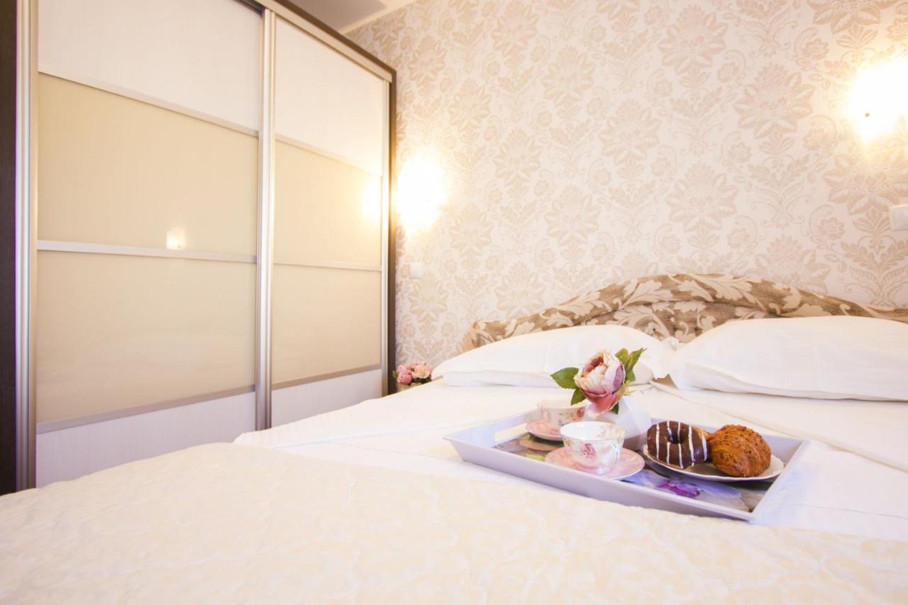 Apartments Paradise Трогір Екстер'єр фото