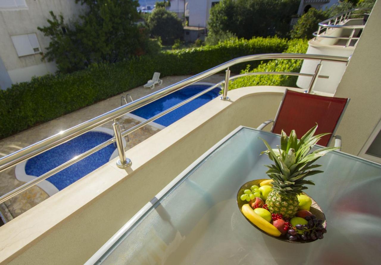 Apartments Paradise Трогір Екстер'єр фото