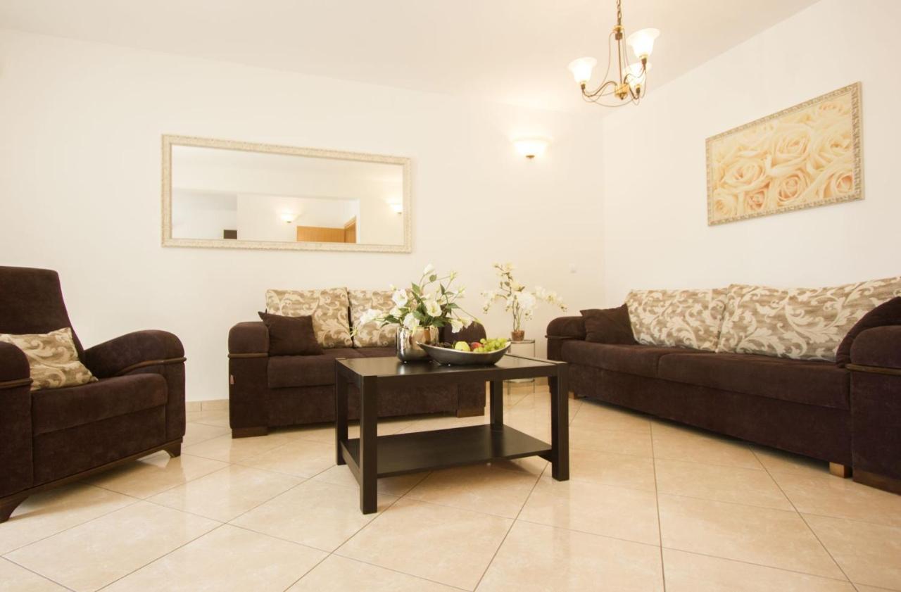 Apartments Paradise Трогір Екстер'єр фото
